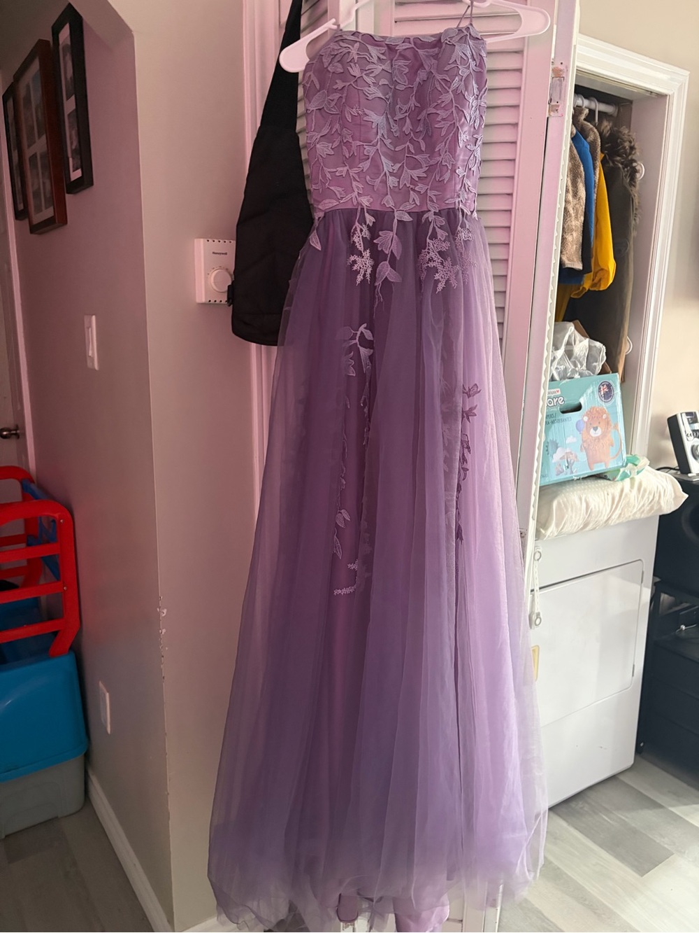 Lavender Lace Tulle women’s prom Dress - Elegant Purple Party Gown size 12